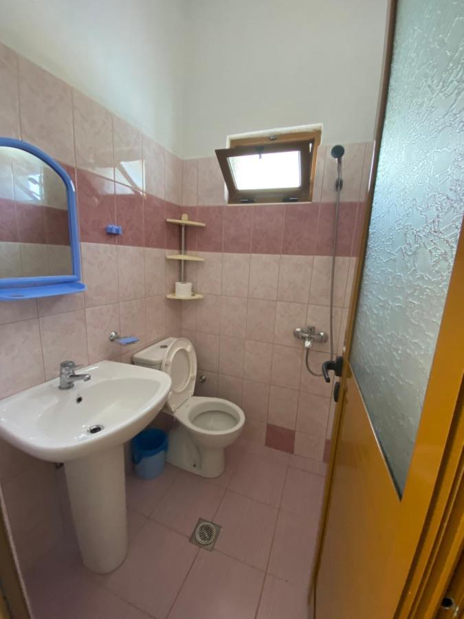 Eraldo Brahimi Apartaments Ксамил Экстерьер фото