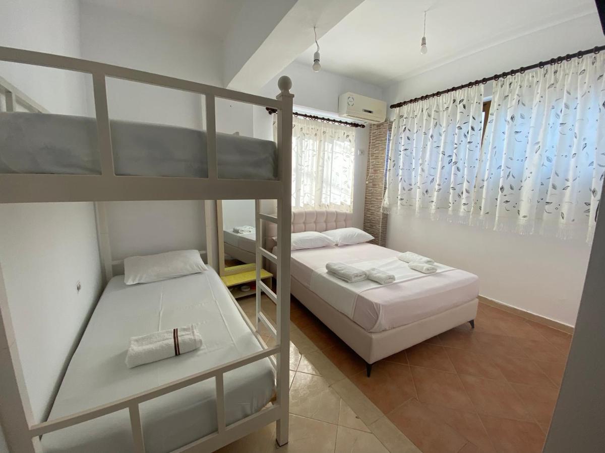 Eraldo Brahimi Apartaments Ксамил Экстерьер фото